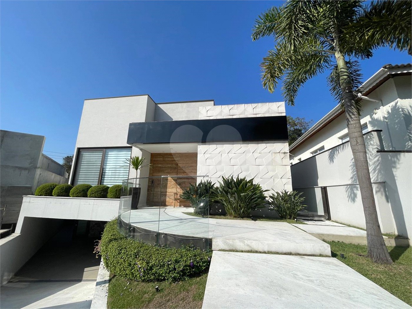 Casa à venda com 4 suítes no condomínio Aruã  Eco Park, Mogi das Cruzes - SP