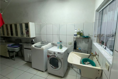 Sobrado à venda com 6 quartos, sendo 4 suítes,  em Retiro das Fontes, Atibaia, SP