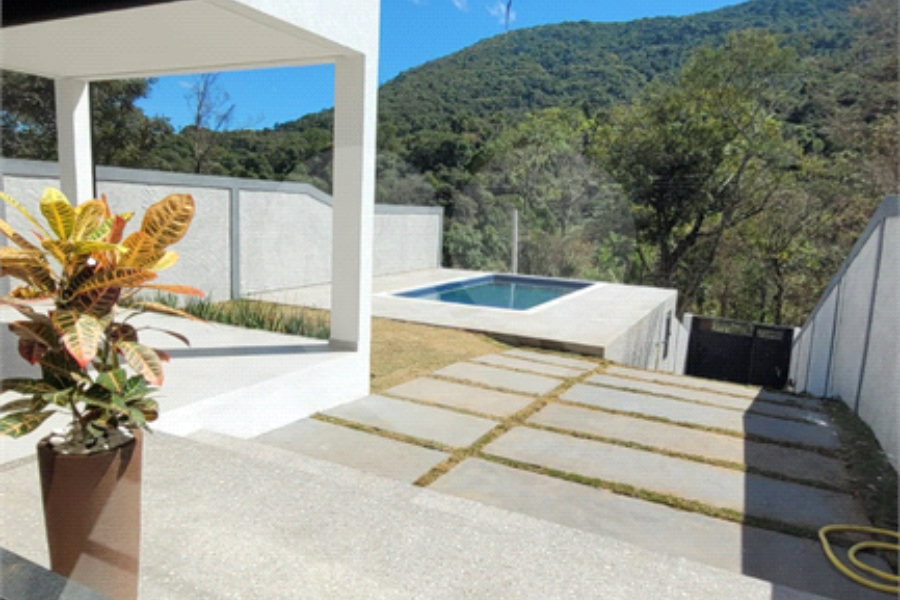Casa à venda com 3 quartos, sendo 1 suíte, em Pedra Vermelha (terra Preta), Mairiporã, SP