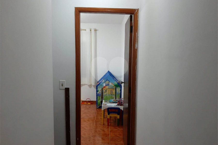 Sobrado à venda com 2 quartos em Tremembé, São Paulo, SP