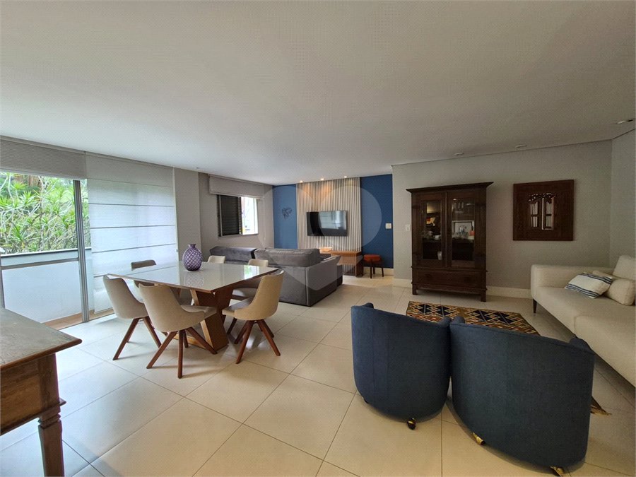 Apartamento à venda com 2 quartos, sendo 1 suíte, em Vila Andrade, São Paulo, SP