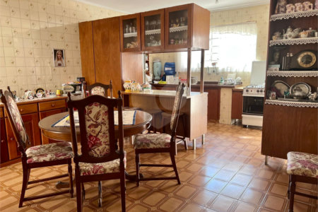 Sobrado à venda com 2 suítes no Centro, Mogi das Cruzes, SP