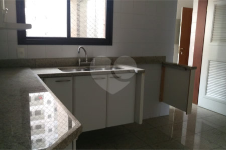 Apartamento à venda com 4 suítes em Vila Suzana, São Paulo, SP