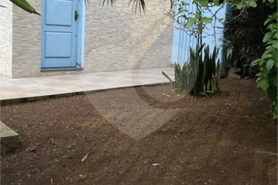 Sobrado à venda com 2 quartos em Tremembé, São Paulo, SP