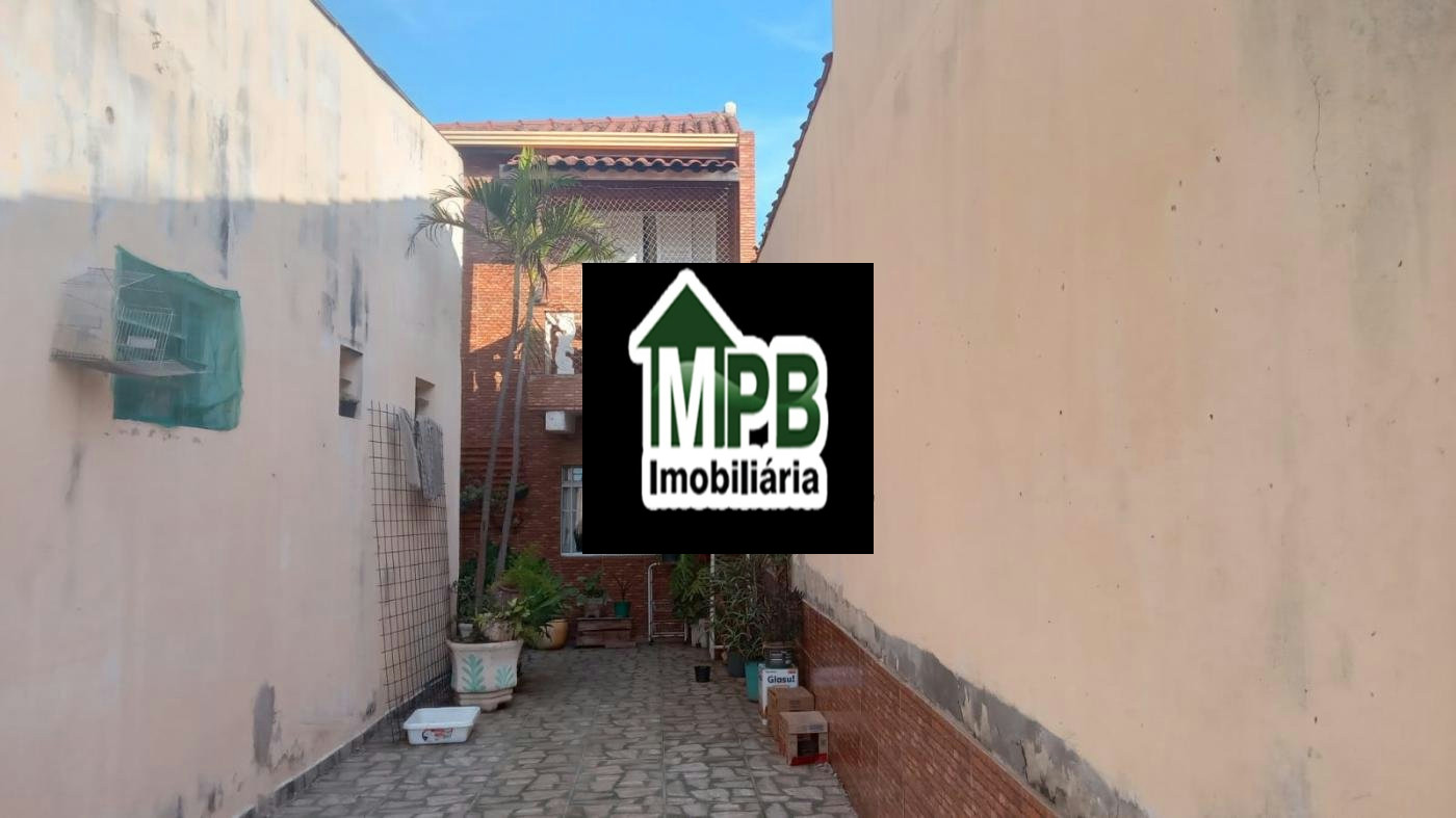 Sobrado à venda com 2 quartos em Jardim Maria Antônia Prado, Sorocaba, SP