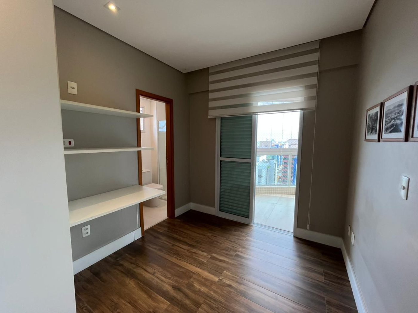 Apartamento com 3 dormitórios à venda, 124 m² por R$ 2.200.000,00 - Boqueirão - Santos/SP