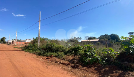 Terreno à venda no condomínio Terreno na Rua Realeza,500, Ponta Porã - MS