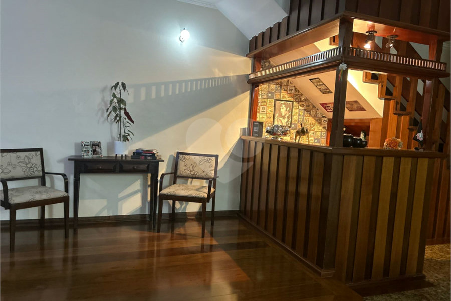 Sobrado à venda com 4 quartos, sendo 2 suítes, em Butantã, São Paulo, SP