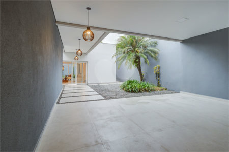 Casa Térrea à venda com 4 suítes em Alto da Boa Vista, São Paulo, SP