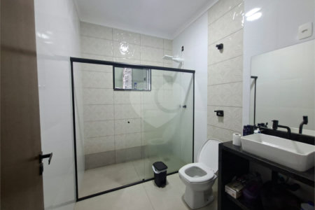 Sobrado à venda com 5 quartos em Jardim Bela Vista, Itapetininga, SP