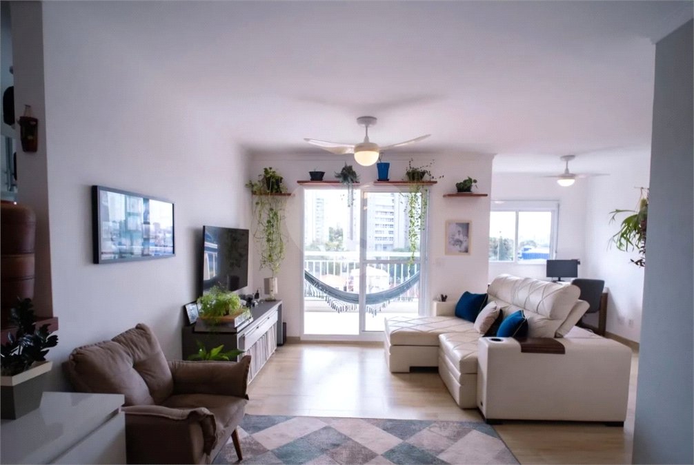 Apartamento à venda com 3 quartos, sendo 1 suíte, em Jardim das Vertentes, São Paulo, SP