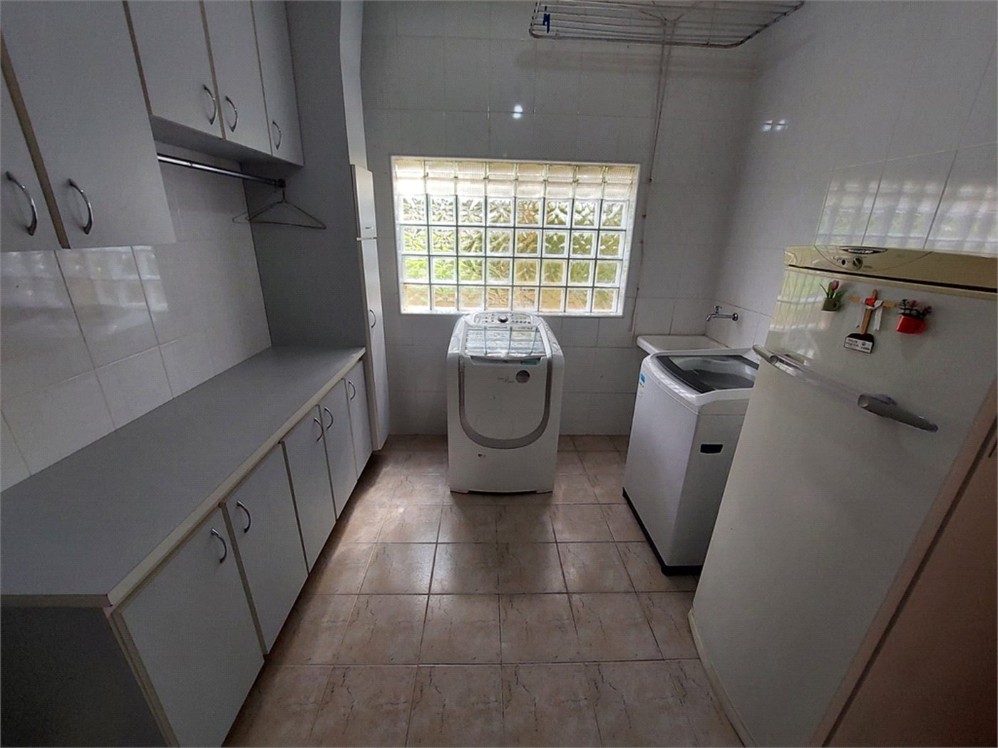 Casa à venda com 2 quartos, sendo 1 suíte, no condomínio Lagos Ecopark, Mogi das Cruzes - SP