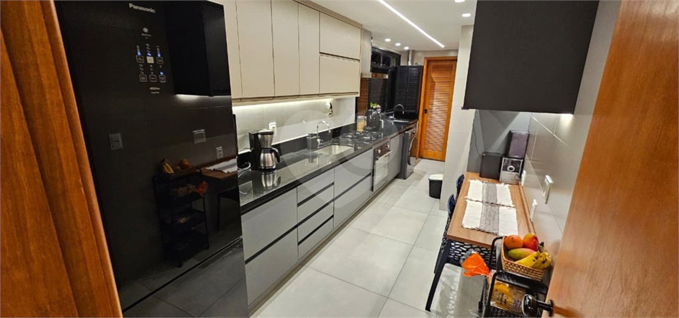 Cobertura à venda com 3 quartos, sendo 1 suíte, em Tijuca, Rio de Janeiro, RJ