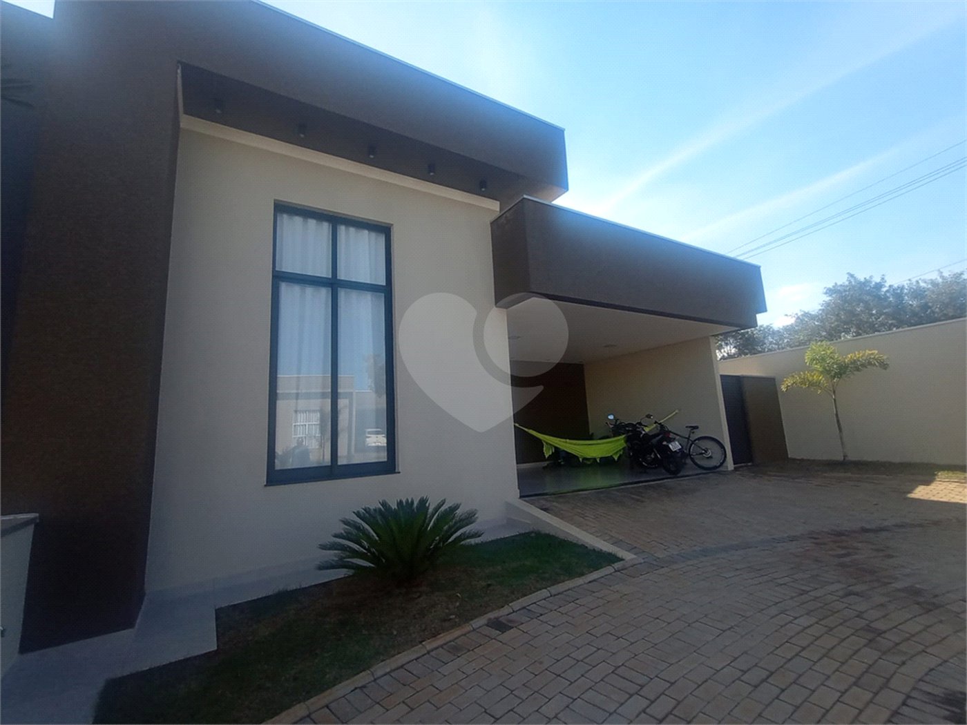 Casa à venda com 3 quartos, sendo 1 suíte, em Residencial Lago dos Ipês, Itapetininga, SP