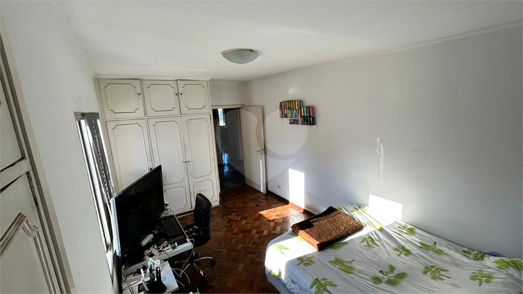 Sobrado à venda com 6 quartos, sendo 1 suíte,  em Sumarezinho, São Paulo, SP