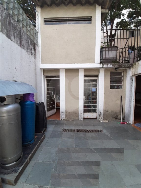 Sobrado à venda com 3 quartos, sendo 1 suíte, em Bosque da Saúde, São Paulo, SP