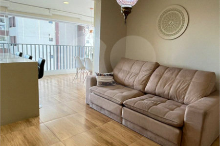 Apartamento à venda com 4 quartos, sendo 2 suítes, em Pinheiros, São Paulo, SP