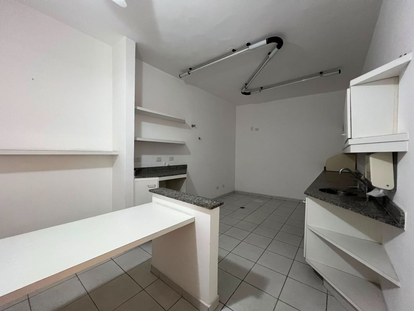 Casa para alugar, 305 m² por R$ 31.379,07 - Boqueirão - Santos/SP