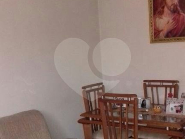 Casa à venda com 2 quartos no condomínio Cdhu, São Paulo - SP