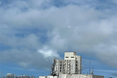 Apartamento com 1 dormitório à venda, 68 m² por R$ 280.000,00 - Pitangueiras - Guarujá/SP