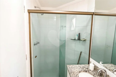 Apartamento à venda com 3 suítes em Santa Teresinha, São Paulo, SP