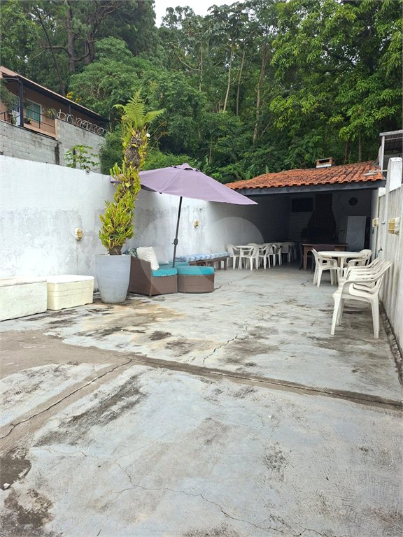 Sobrado à venda com 3 quartos, sendo 1 suíte,  em Tremembé, São Paulo, SP