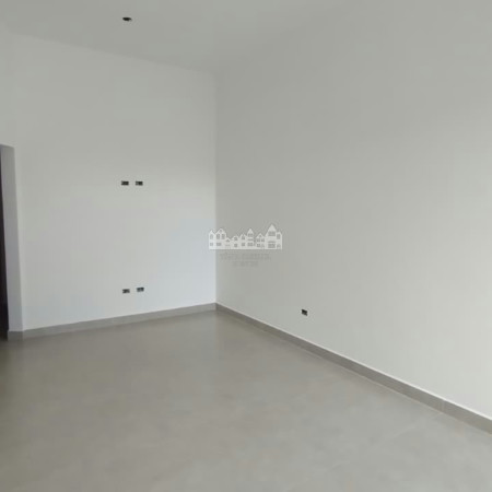 Casa à venda com 3 quartos, sendo 1 suíte, em Nova Atibaia, Atibaia, SP