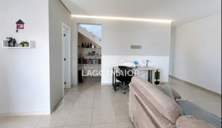 Casa à venda com 3 quartos, sendo 1 suíte,  em Bosque das Araras, Três Lagoas, MS