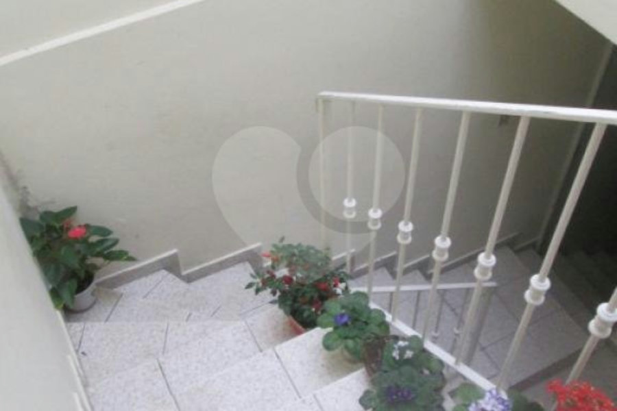 Sobrado à venda com 3 quartos, sendo 1 suíte, em Horto Florestal, São Paulo, SP