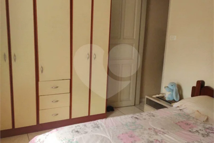 Sobrado à venda com 2 quartos em Vila Mazzei, São Paulo, SP