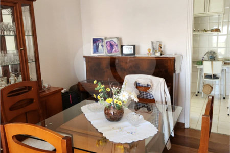 Apartamento à venda com 3 quartos, sendo 1 suíte,  em Vila Monumento, São Paulo, SP