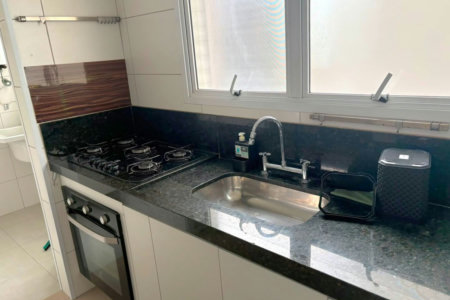 Apartamento com 2 dormitórios para alugar, 73 m² por R$ 7.200,02/mês - Ponta da Praia - Santos/SP