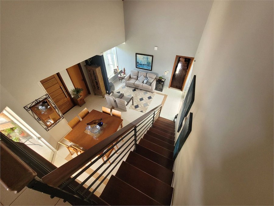 Casa à venda com 3 suítes em Chácara Areal, Indaiatuba, SP