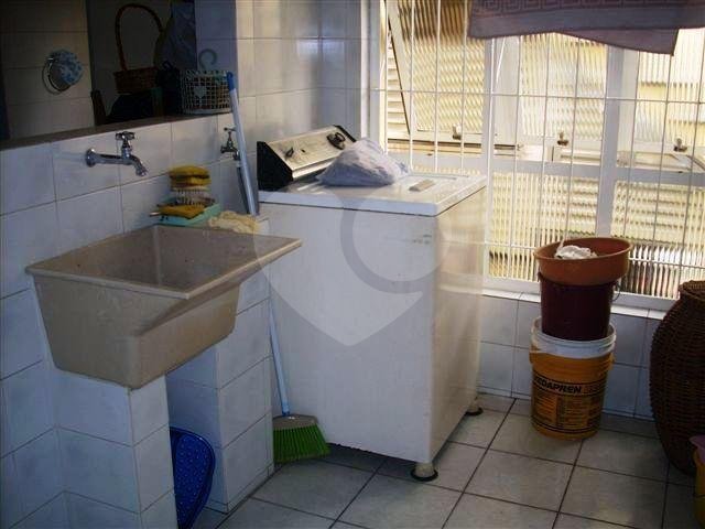 Sobrado à venda com 2 suítes em Carandiru, São Paulo, SP