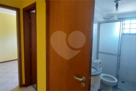 Apartamento no Condomínio Joan Miro .