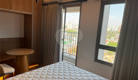 Apartamento à venda com 1 suíte em Indianópolis, São Paulo, SP