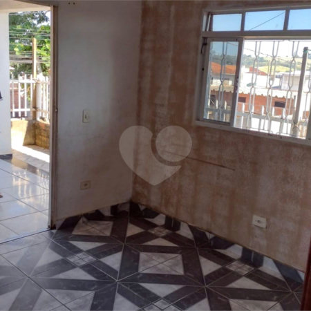Casa à venda com 4 quartos, sendo 1 suíte, em Rechan, Itapetininga, SP