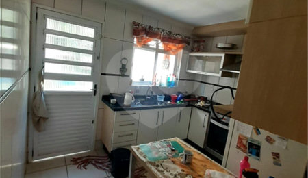 Sobrado à venda com 2 quartos em Vila Fachini, São Paulo, SP