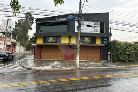 Salão para alugar em Vila Monteiro, Poá, SP