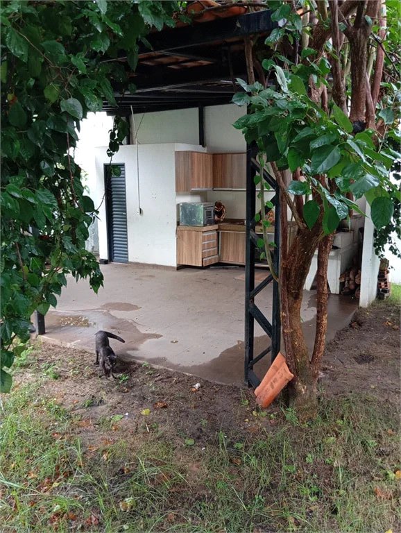 Casa à venda com 3 quartos, sendo 1 suíte,  em Cajueiro, Balsas, MA