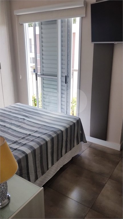 Casa à venda com 2 quartos no condomínio Faggion, Suzano - SP