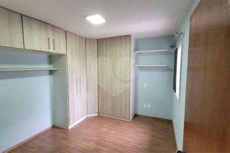 Sobrado à venda com 2 quartos, sendo 1 suíte,  em Vila Suissa, Mogi das Cruzes, SP