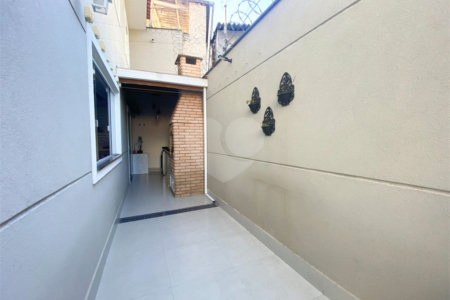 Sobrado à venda com 3 quartos, sendo 1 suíte, em Vila Nivi, São Paulo, SP