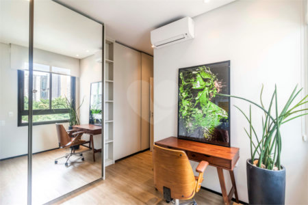 Apartamento à venda com 2 suítes em Brooklin, São Paulo, SP