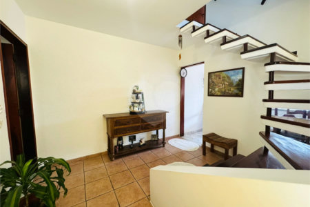 Casa à venda com 3 suítes em Parque Continental Ii, Guarulhos, SP