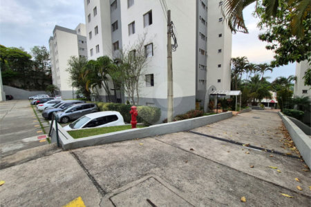 Apartamento à venda com 3 quartos em Jardim Pinheiros, São Paulo, SP