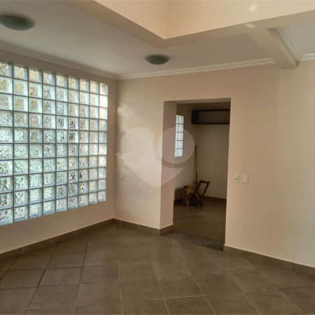 Casa à venda ou para alugar com 3 quartos, sendo 1 suíte, no condomínio Vista Verde, Indaiatuba - SP