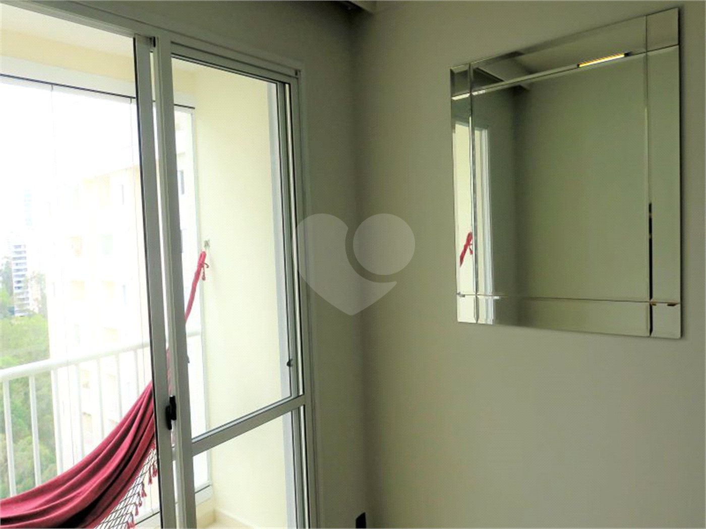 Apartamento à venda com 2 quartos, sendo 1 suíte, em Parque Reboucas, São Paulo, SP