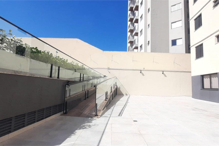 Apartamento à venda com 2 quartos em Vila Romero, São Paulo, SP