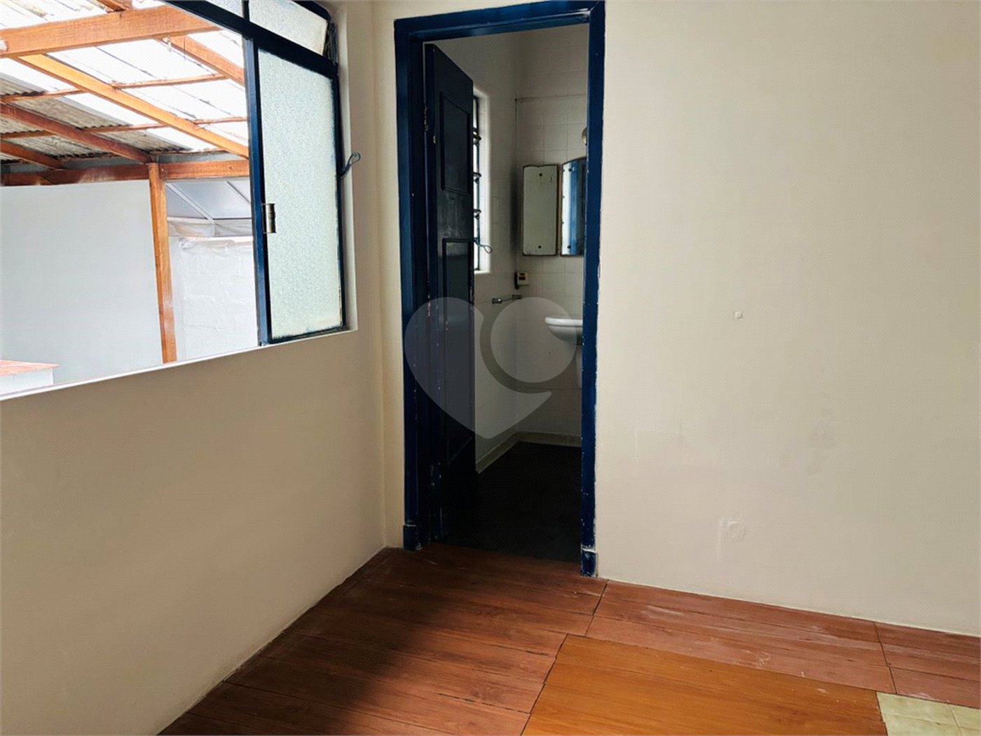 Sobrado à venda com 3 quartos, sendo 1 suíte, em Vila Romana, São Paulo, SP